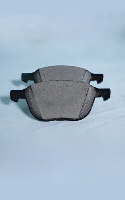 USA Made Low Dust Ceramic Brake Pad Replacement Set For Ford Vehicles