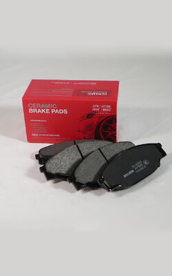 Easy To Install ceramic brake pads low noise braking solution providing excellent heat dissipation and minimal wear for diverse vehicle models
